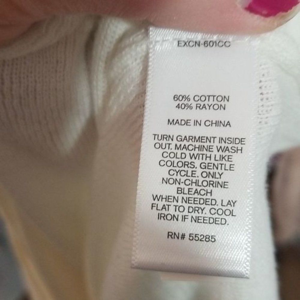 Express Women's Cream Scoop Neck Sweater - Picture 10 of 11